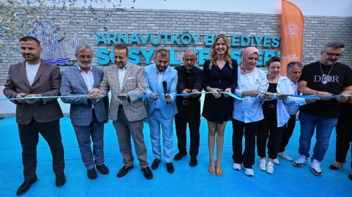 Arnavutköy Belediyesi, Karaburun sahilindeki Liman Sosyal Tesisleri'ni hizmete açtı