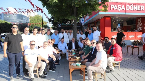 Birlik kazanında kardeşlik kaynadı