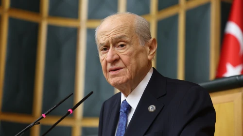 Bahçeli: PKK'nin silah bırakma töreni önemli gelişmelere yol açacak