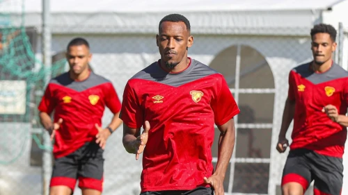 Göztepe'nin Slovenya kampında savunma rekabeti üst seviyeye çıktı