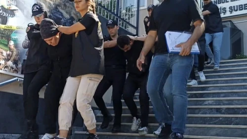 Ana oğul cinayet işledi!