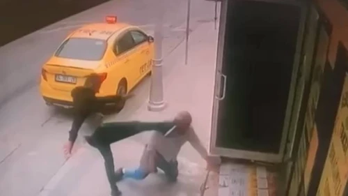 Borç kavgasında bacağı kırıldı
