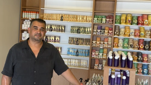 Fenomenlerin kozmetikçisi: Golden