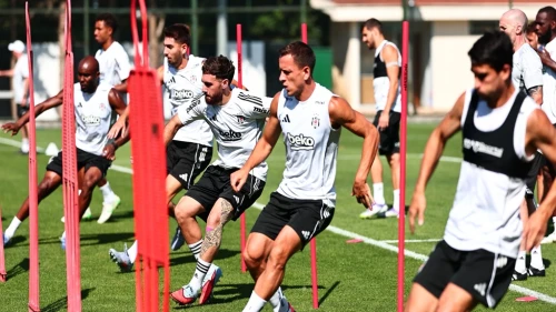 Beşiktaş, St. Patrick's rövanş maçının hazırlıkları başladı