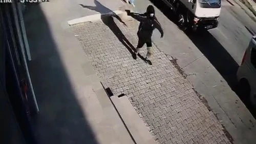 Arnavutköy'de 14 yaşındaki çocuk markete ateş açtı!