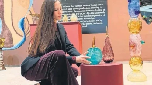 Zehra markası için Paris'te