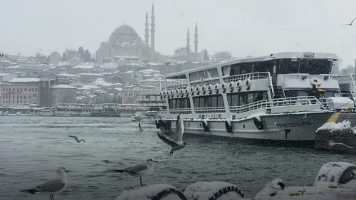 İstanbul'da vapur seferleri iptal edildi