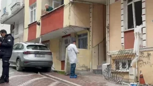 Esenyurt'ta bir dairede patlama! 2 kişi kayıp