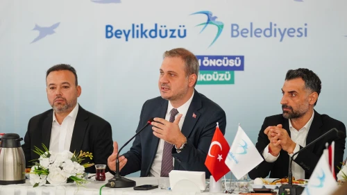 BEYLİKDÜZÜ BELEDİYE BAŞKAN VEKİLİ ÇEBİ YEREL BASINLA BULUŞTU