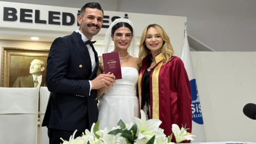 14 Şubatta 14 nikah