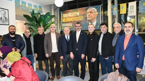 Beylikdüzü'ndeki iftar sofrası İYİ'leri bir araya getirdi