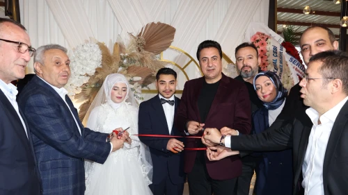 Bir yastıkta kocayın