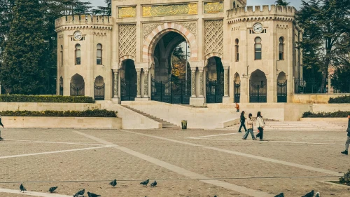 Sınava hazırlık belediye işi olamaz