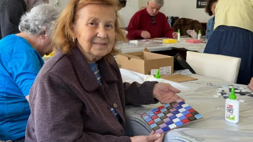 Bakırköy atık camları dönüştürdü