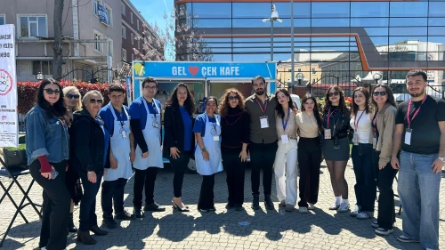 Gel Çek Kafe sizi bekliyor!