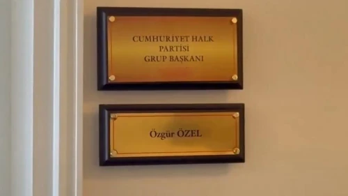 Özgür Özel'in TBMM'deki 'unvanı' değişti