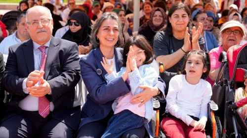 Çocuk Köyü'nde neşeli günler