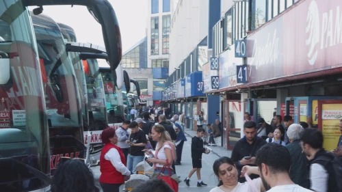 Otogarda bayram yoğunluğu var
