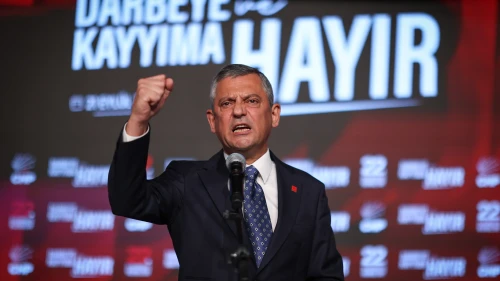 "Ben size onur, haysiyet, cesaret ve mücadele vaadediyorum!"