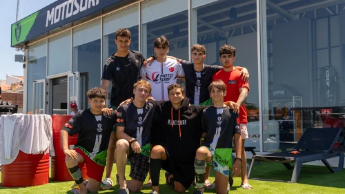 Türk Sporcular İzeltaş Dünya Motosurf Şampiyonası’nda zirve yolunda