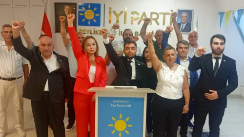 Beylikdüzü sürece tepki gösterdi