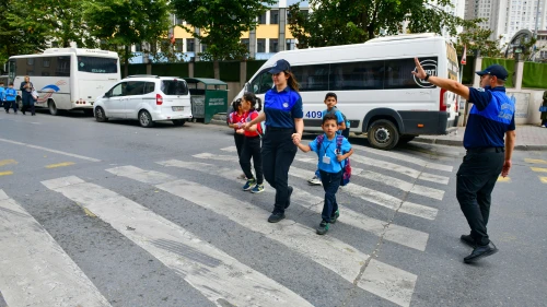 Esenyurt'ta okul güvenliği arttı
