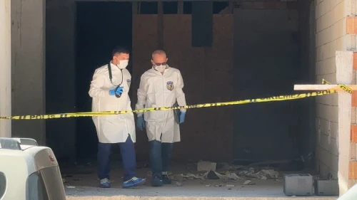 Avcılar’da inşaat halindeki 7 katlı binada erkek cesedi bulundu