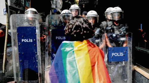15 şehirde LGBTİ operasyonu