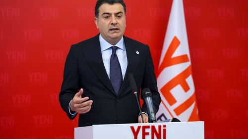 Yeni Partili Emre: Her şeyini ithal eden bir Türkiye gerçeğiyle karşı karşıyayız