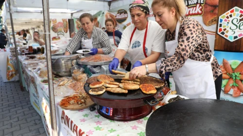 Eyüpsultan'dan Hatay'a