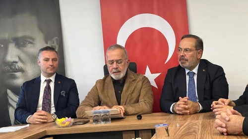 AK Parti Bakırköy’de sahaya indi: “Eksiklik bizde, kendimizi tam izah edemiyoruz”