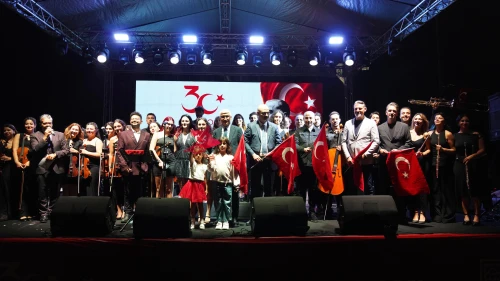 Avcılar'da coşkulu bayram kutlaması