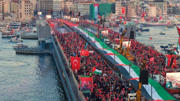 İstanbul'da büyük Gazze yürüyüşü