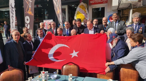 Şehit yakınları yalnız değil!