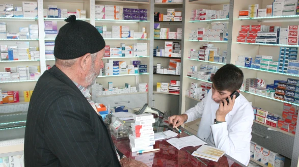 Vatandaş ilaç bulamıyor!