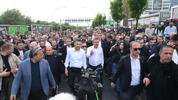 CHP'de deprem! Yönetim sil baştan