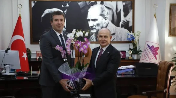 Akgün'ün ekibi Güzel'i yaktı!