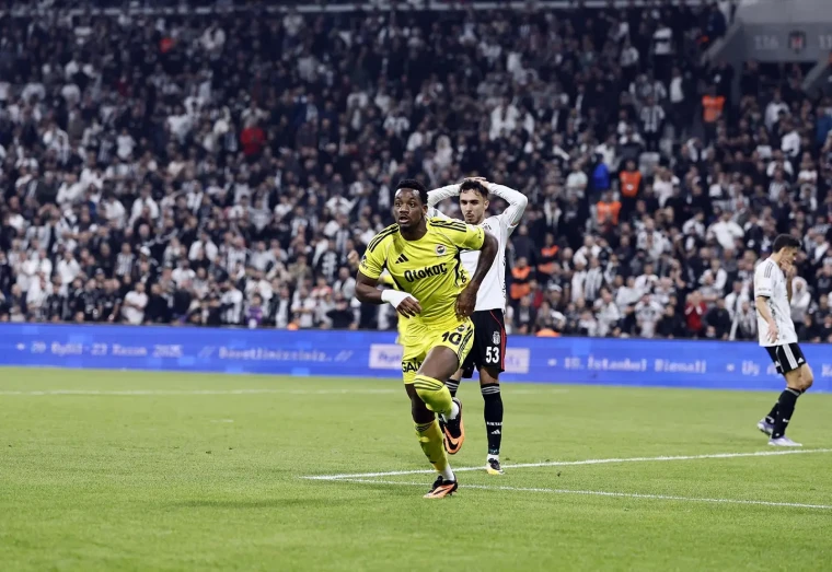 Eski Fenerbahçeli Galatasaray'a imza atacak! Jhon Duran resmen Aslan oluyor 1