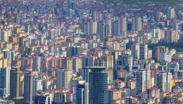İstanbul’da yüksek yapılar:  Siluet mi kaos mu?