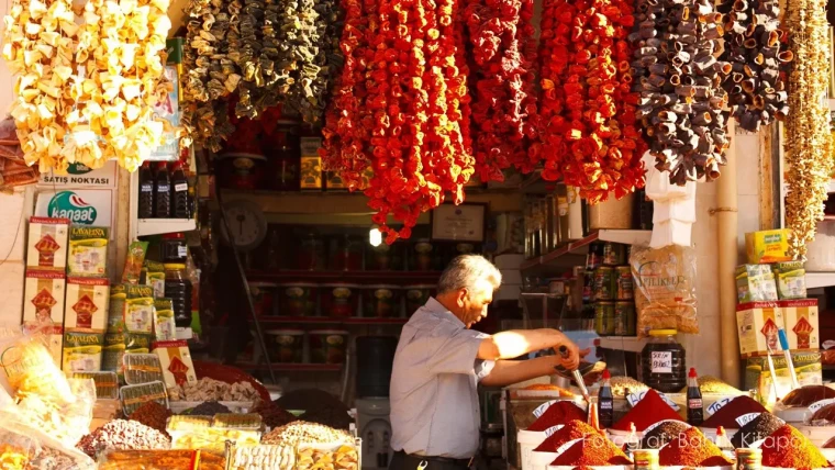 Esnaf İsyanda: İndirim Var, Alışveriş Yok!