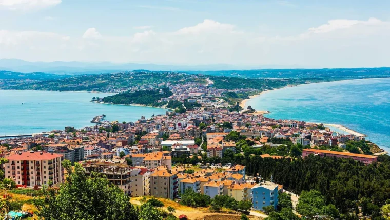 Karadeniz'in incisi:  Sinop'un zamansız büyüsü
