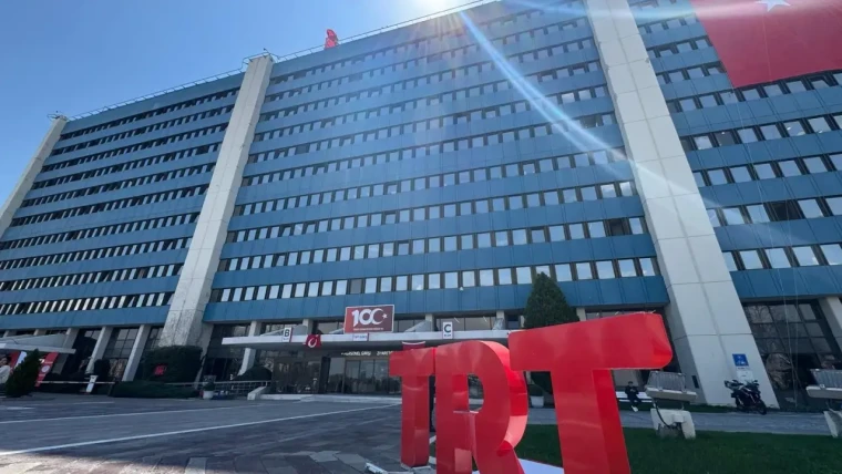 TRT'den bakanlara 6 ay sonraya randevu
