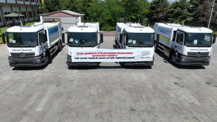 Esenyurt Belediyesi para vermeden çöplerini toplatıyor!