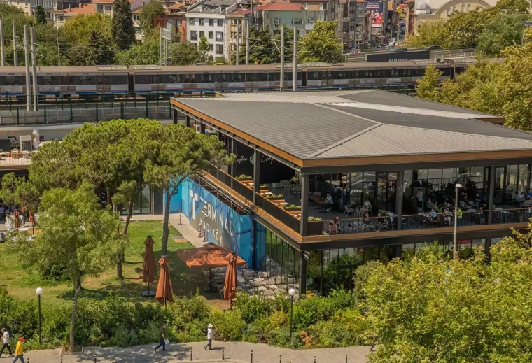 Rant mı, modernleşme mi: Terminal Kadıköy