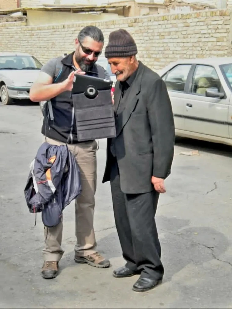 Arafta tutulan halk(lar): İran üzerine gezi notlarım