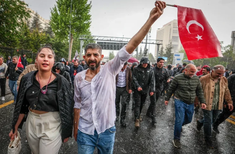 Sandığın iradesi ve hukukun gölgesi