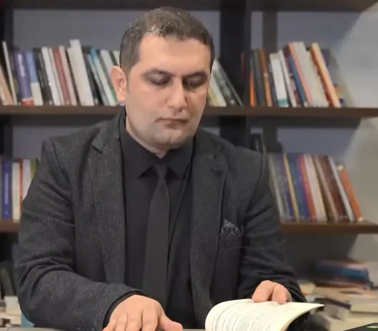 Cengizhan Kaya ile Zamanı Aşan Satırlar