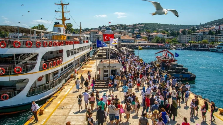 Pazar günü İstanbul'a karışmak...