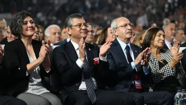 Siyasetin yeni sınavı