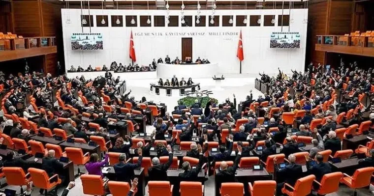 Hovarda yapı
